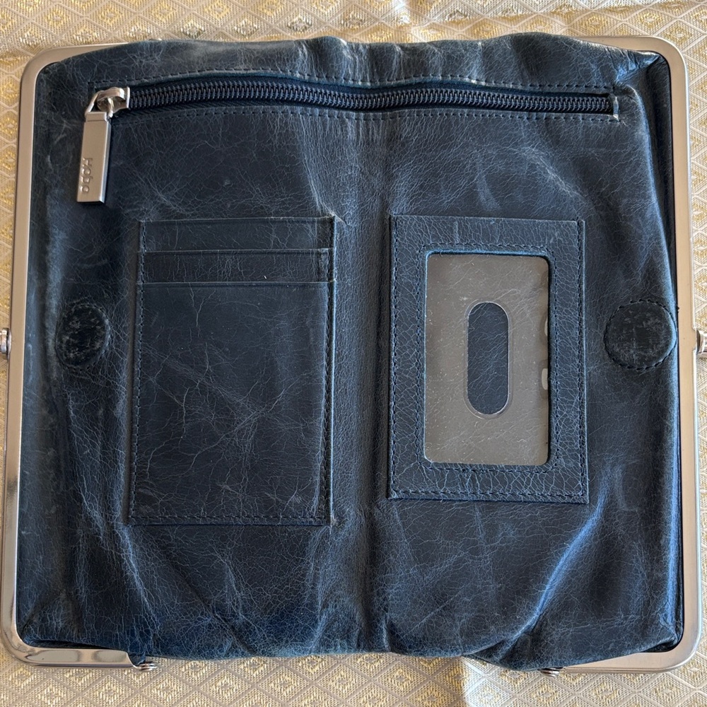 Hobo International Double Frame Lauren Clutch Wallet great